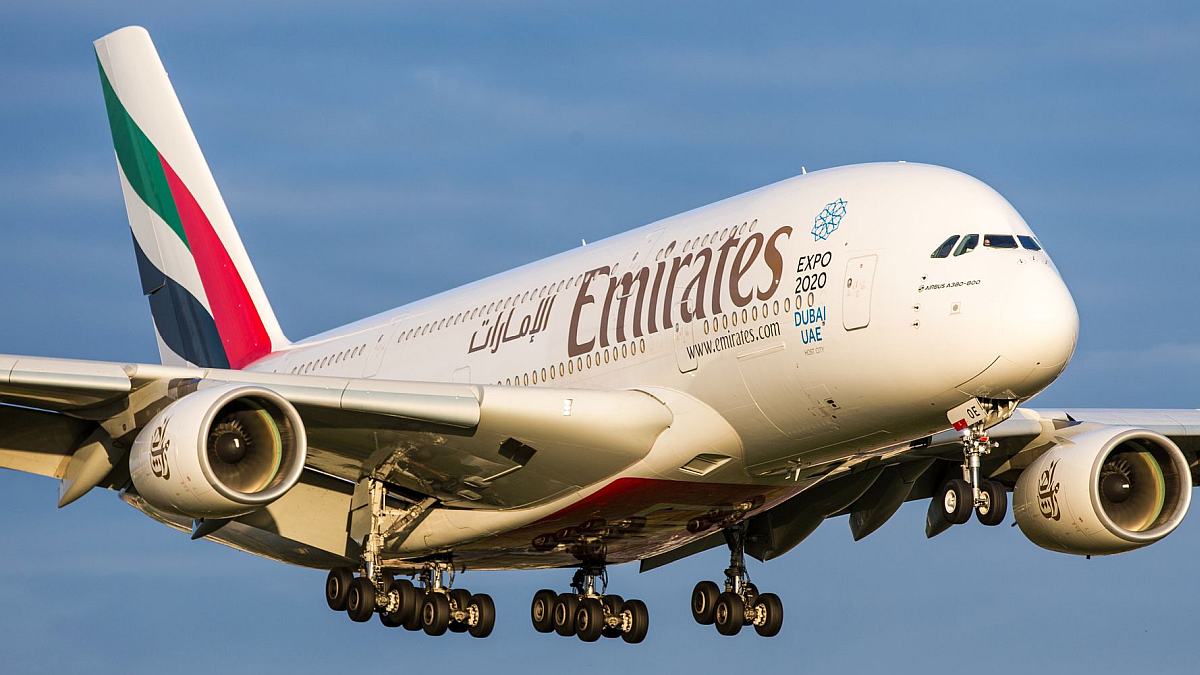 
                    Emirates Airline интегрирует в свои сервисы услуги с биткоином                