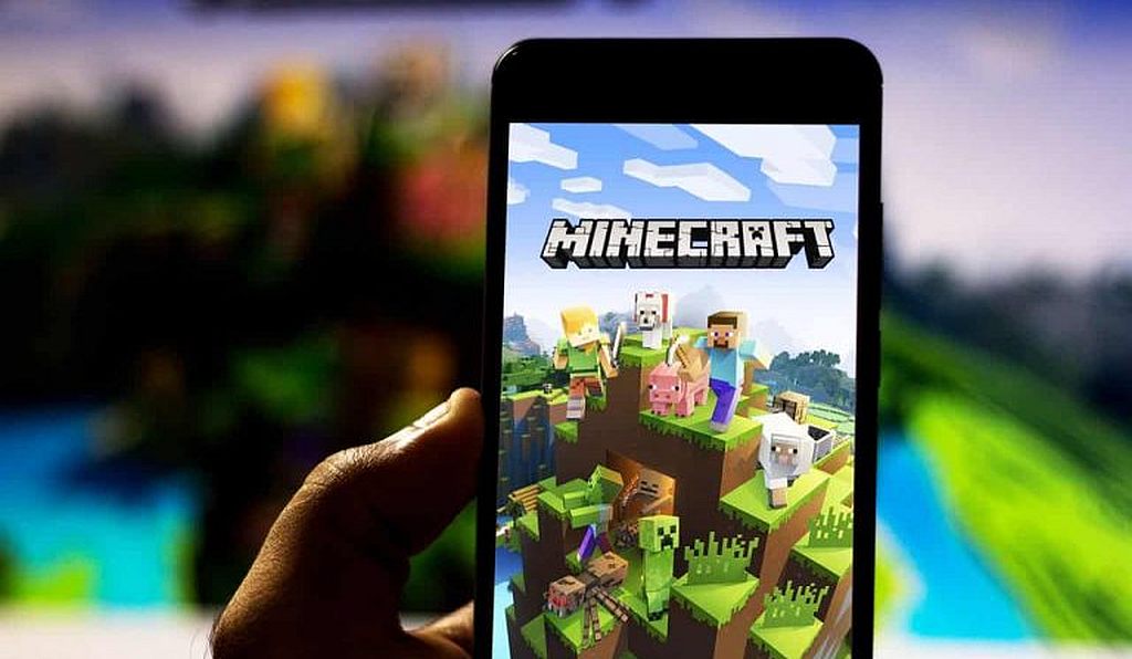 
                    Разработчики Minecraft призывают осторожно вводить криптовалюту                
