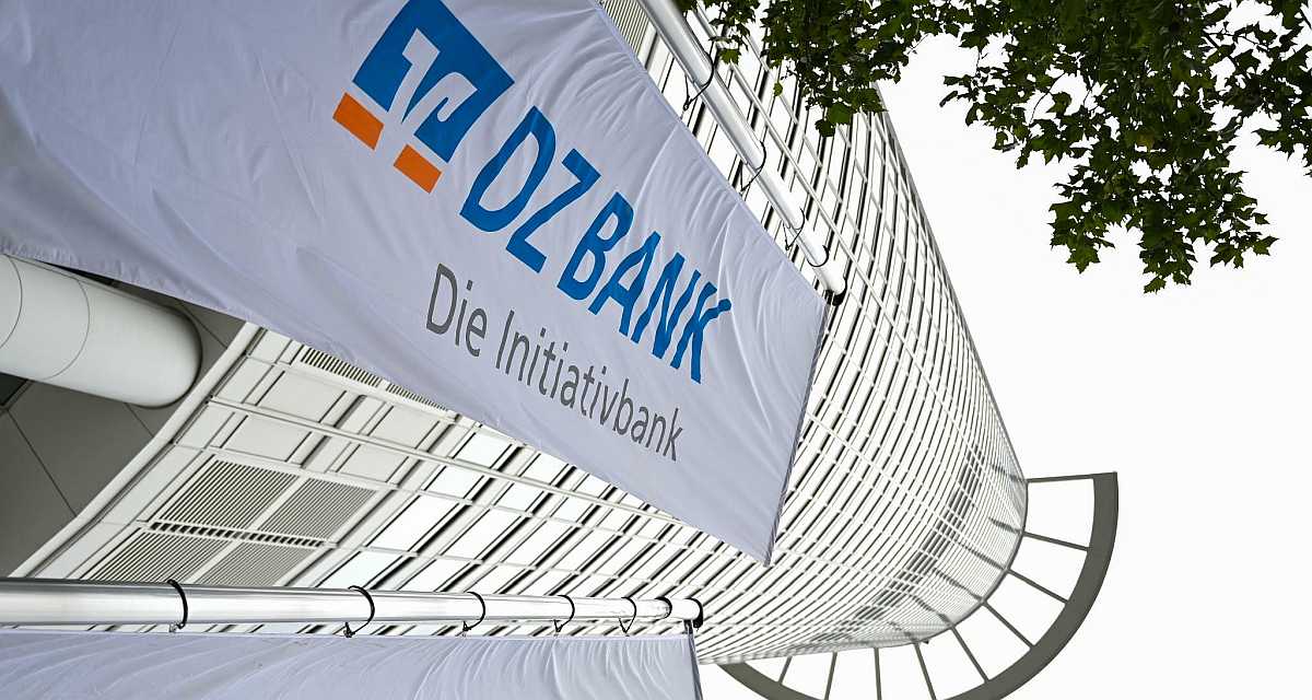 
Немецкий DZ Bank добавит цифровые валюты в сервис по управлению активами 