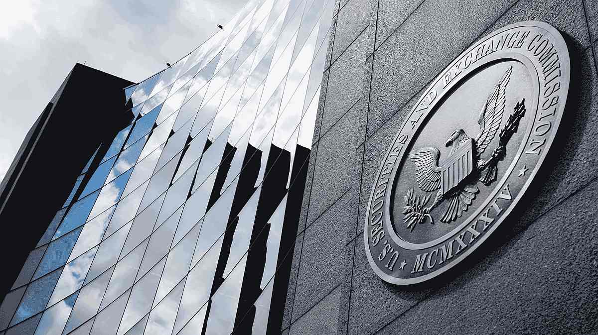
                    SEC снова отклонила две заявки на спотовые биткоин-ETF                