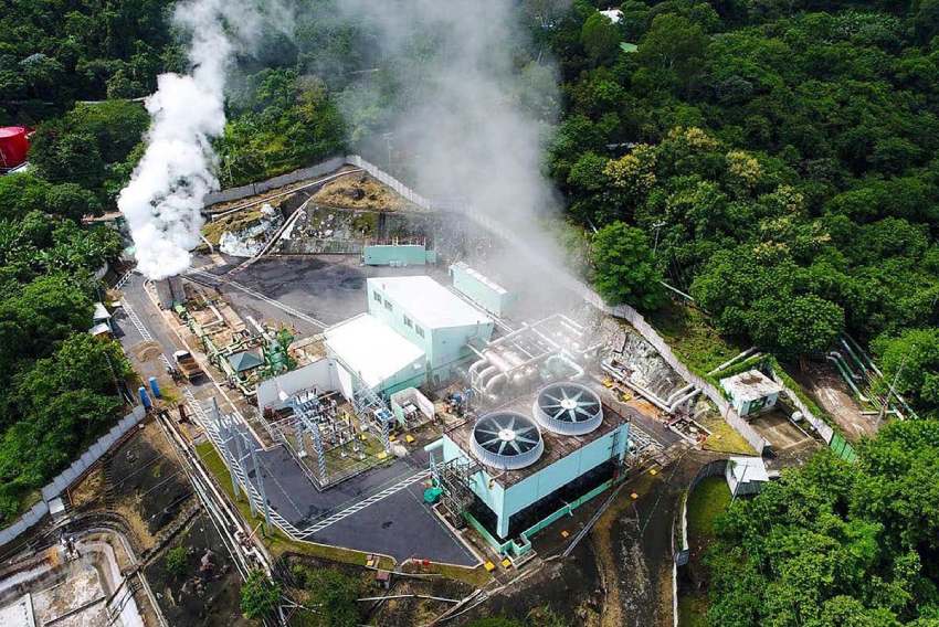 salvador-geothermal-plant